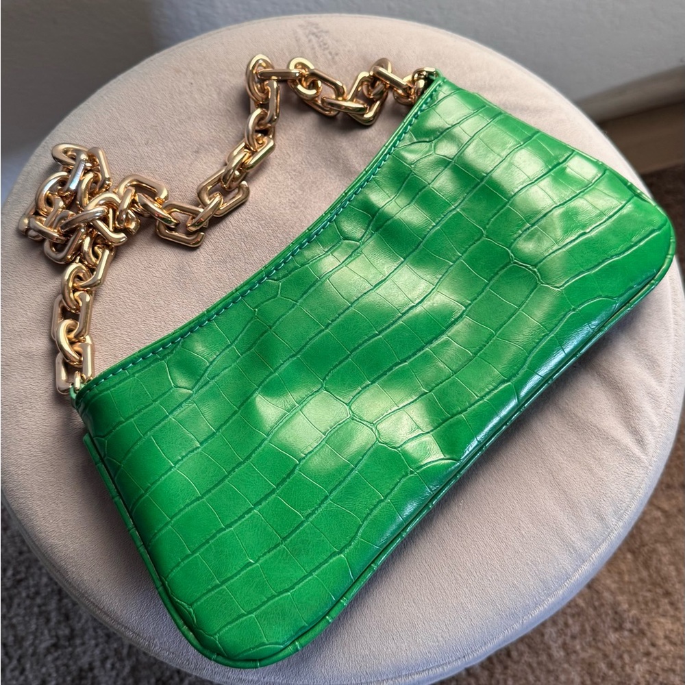 Zara green crocodile texture clutch purse